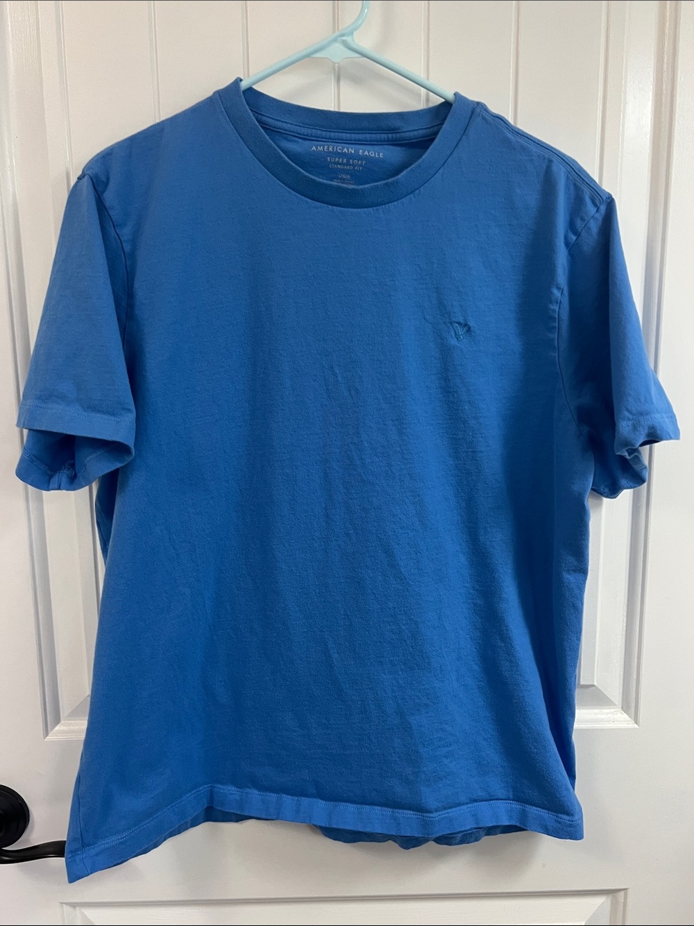 American Eagle Outfitters Short-Sleeve Crew Tee in Bright Blue